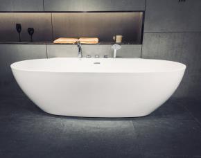 Bañera Autosoportante Con Grifo 1.7X0.85 X0.6Mt  Blanca
